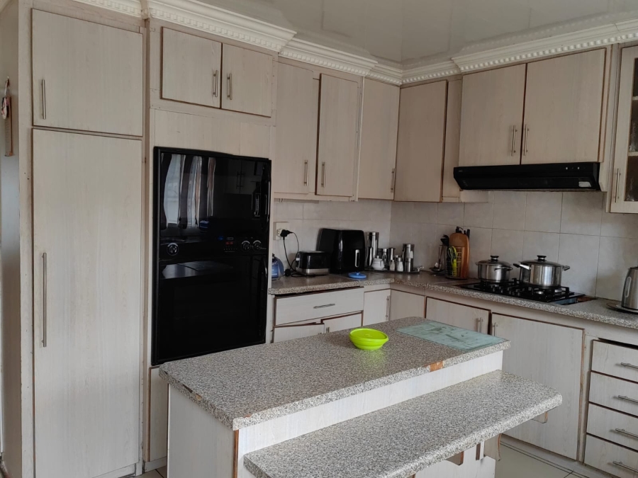 3 Bedroom Property for Sale in Ehrlich Park Free State